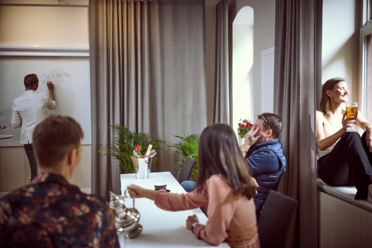 Hotel Continental Relax & Spa ハルムスタッド エクステリア 写真