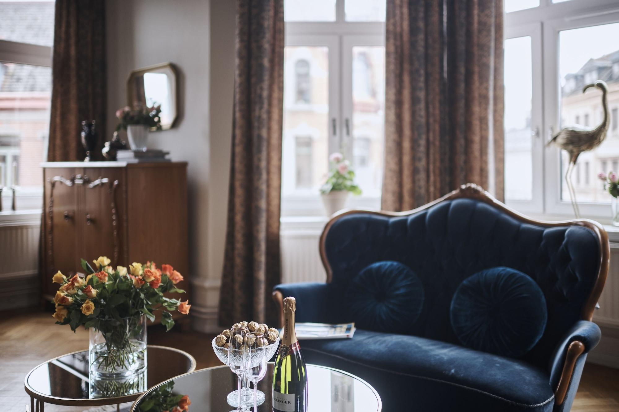 Hotel Continental Relax & Spa ハルムスタッド エクステリア 写真